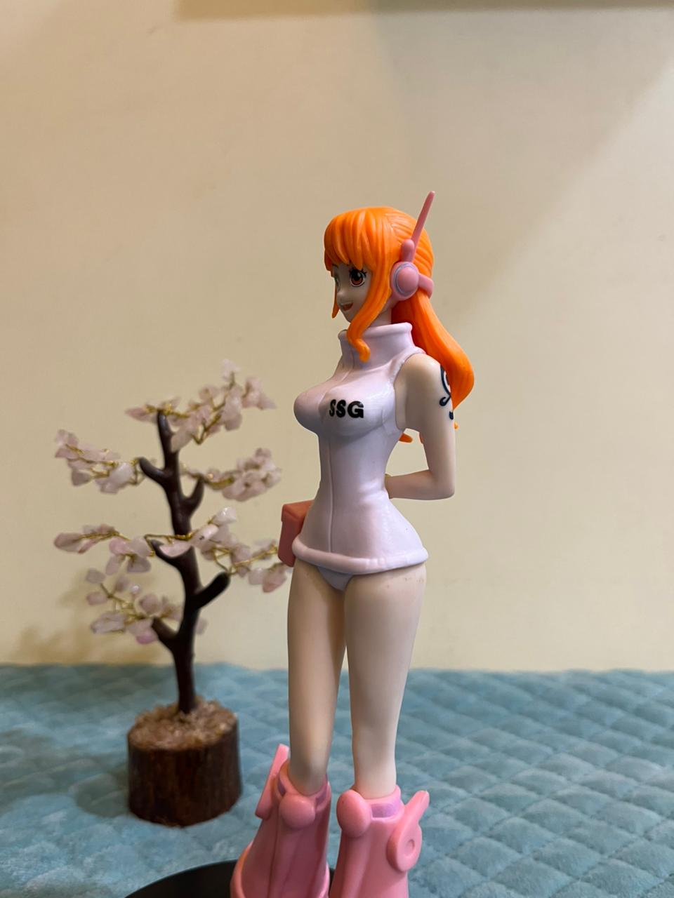 Action Figure (16 Cms)