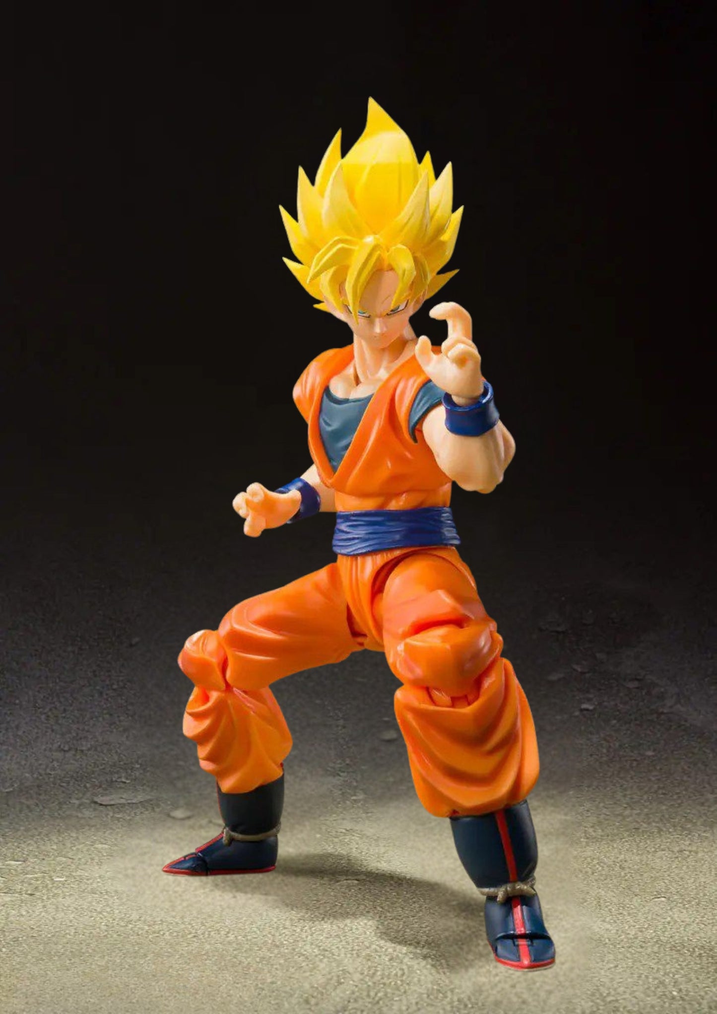 Action Figure with Extra Attachments (20 Cms)