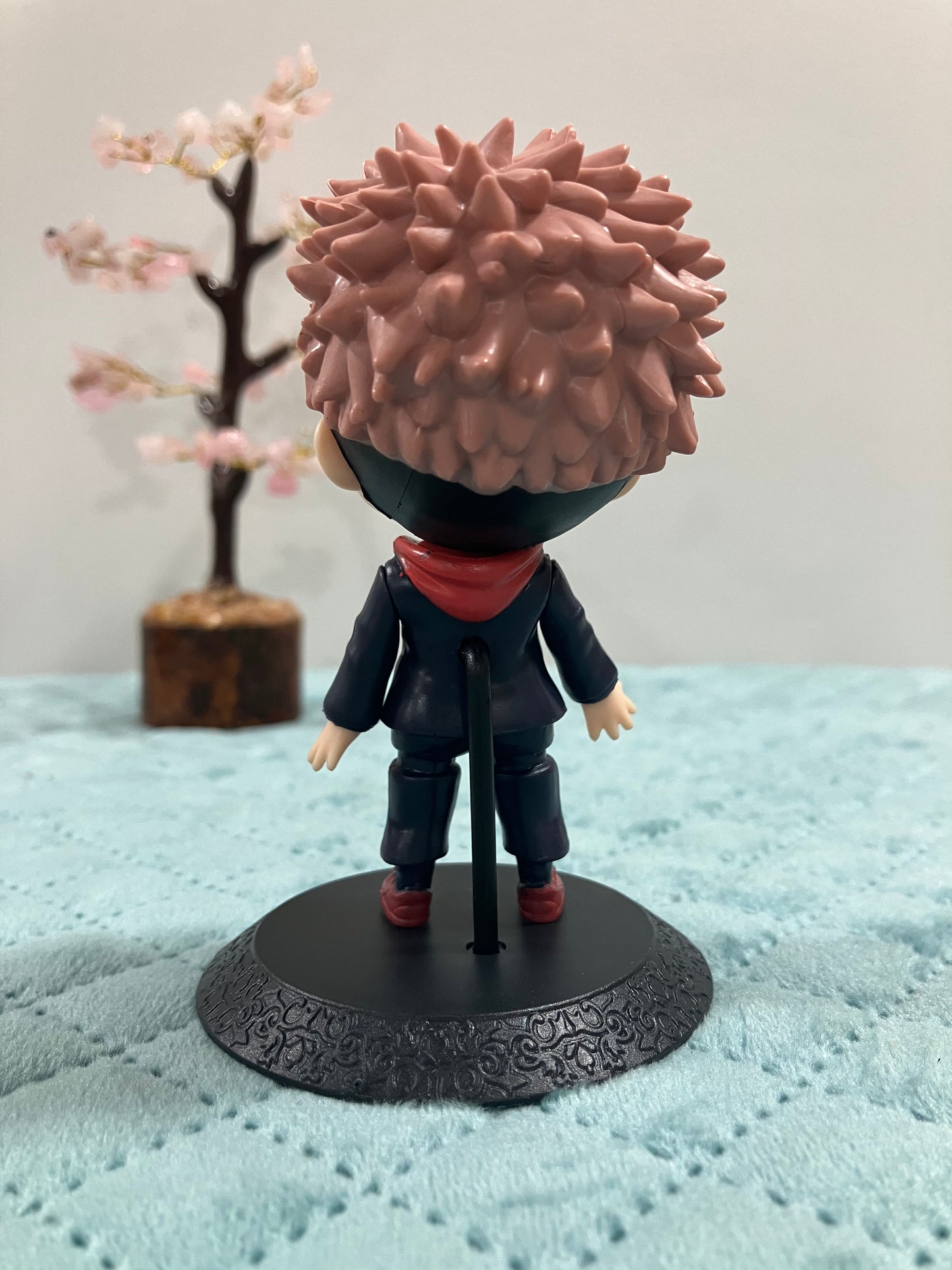 Yuji Itadori Miniature