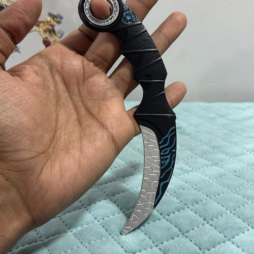 Metal Karambit