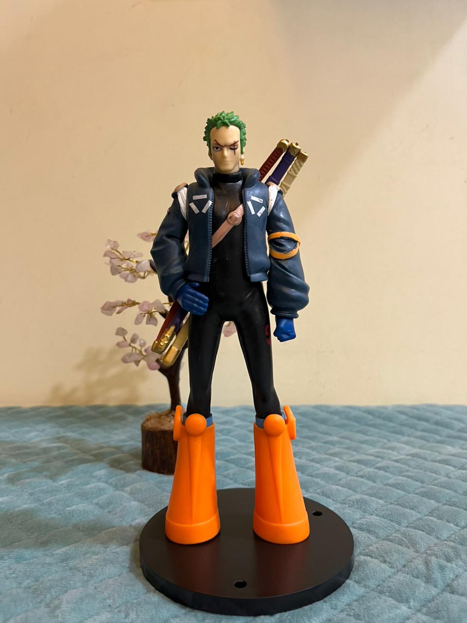 Action Figure (16 Cms)