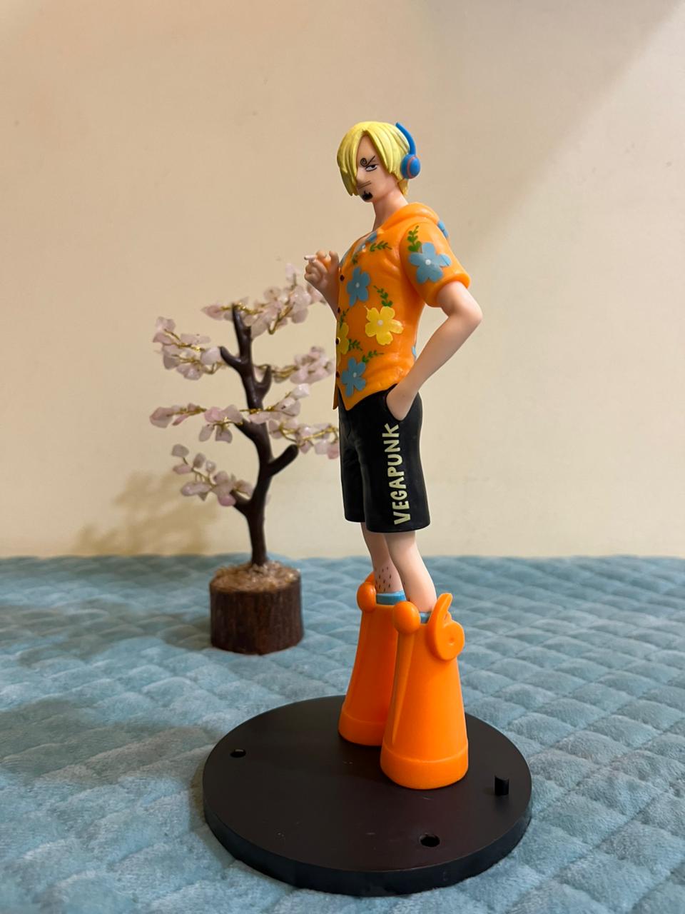 Action Figure (16 Cms)