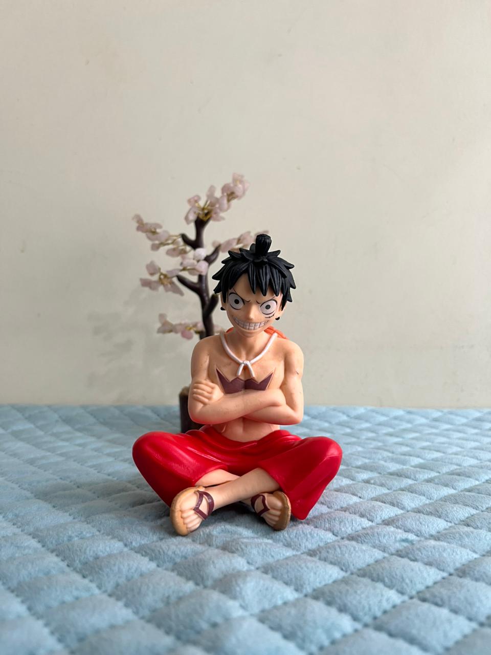 Sitting Figure ( 13 Cms)